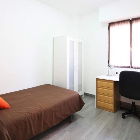 Casagoa Bed & Breakfast Madrid Bagian luar foto