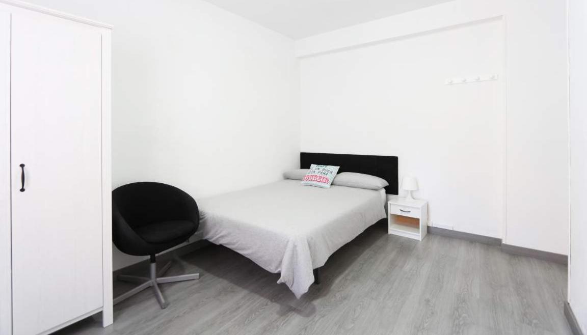 Casagoa Bed & Breakfast Madrid Bagian luar foto