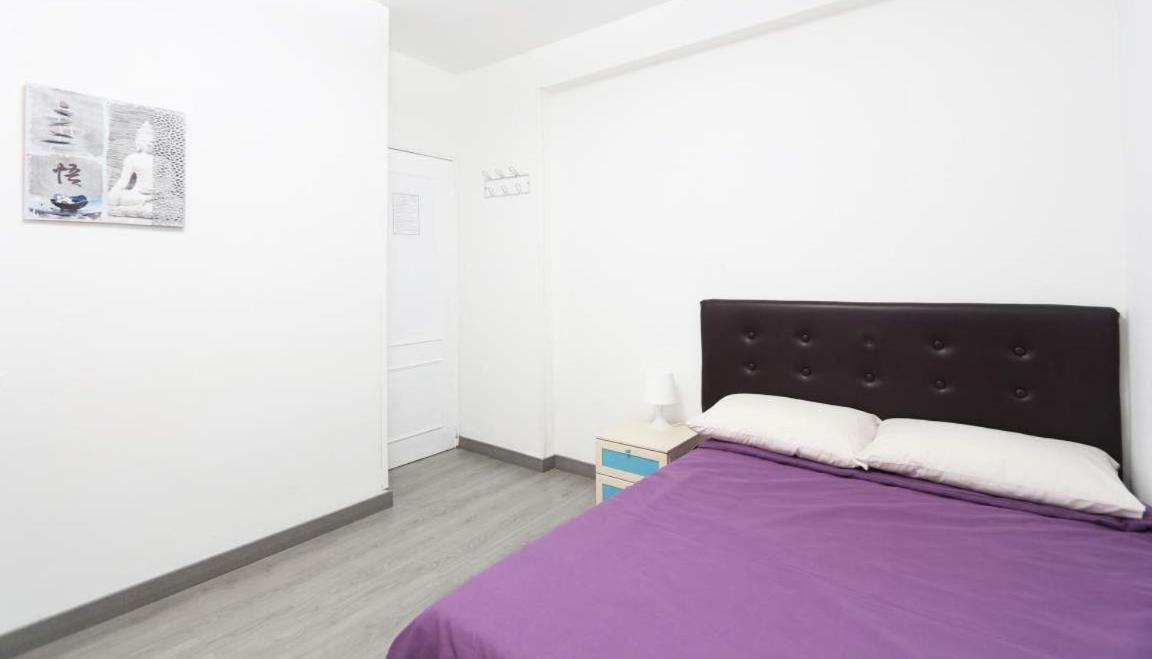 Casagoa Bed & Breakfast Madrid Bagian luar foto